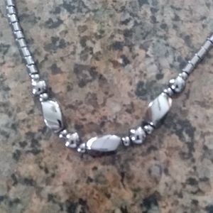 🌷Hematite Necklace